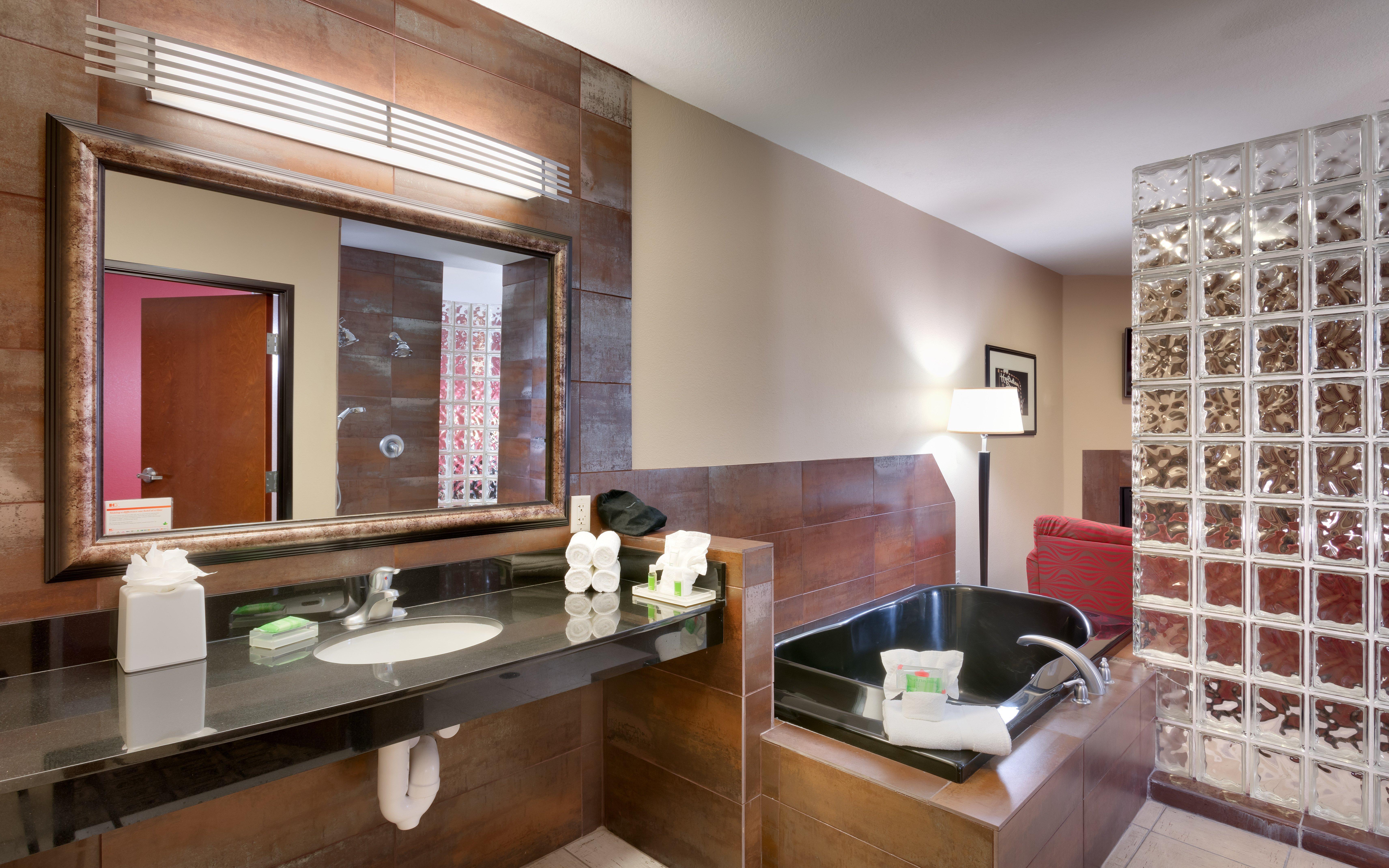 Holiday Inn & Suites Salt Lake City - Airport West By Ihg Exterior foto
